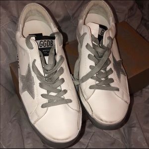 Golden Goose Deluxe Brand Superstar Sneaker 38